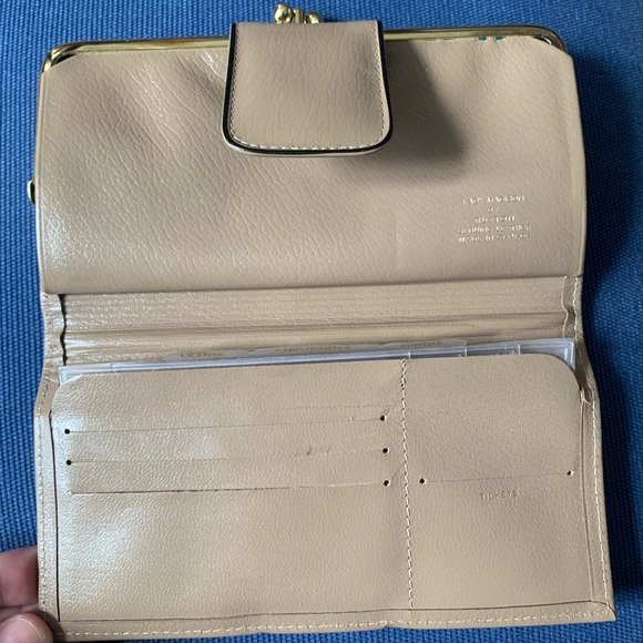 Buxton leather wallet - Picture 4 of 8